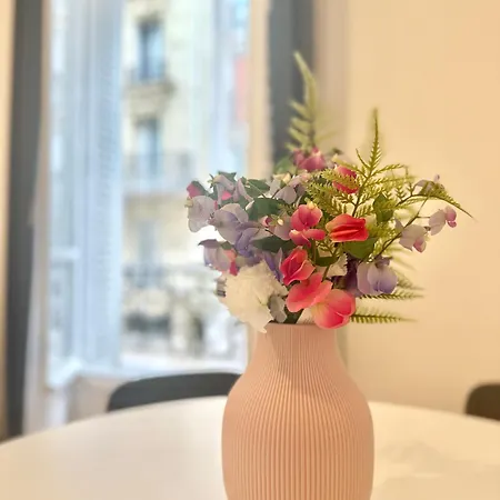 Elegant Sleep 5 In Alasseur Near Eiffel Tower Apartman Párizs