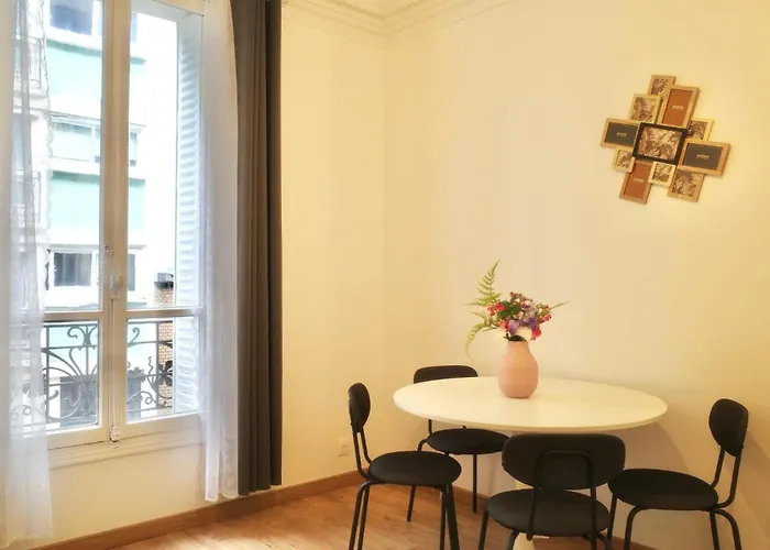 Apartman Elegant Sleep 5 In Alasseur Near Eiffel Tower Párizs